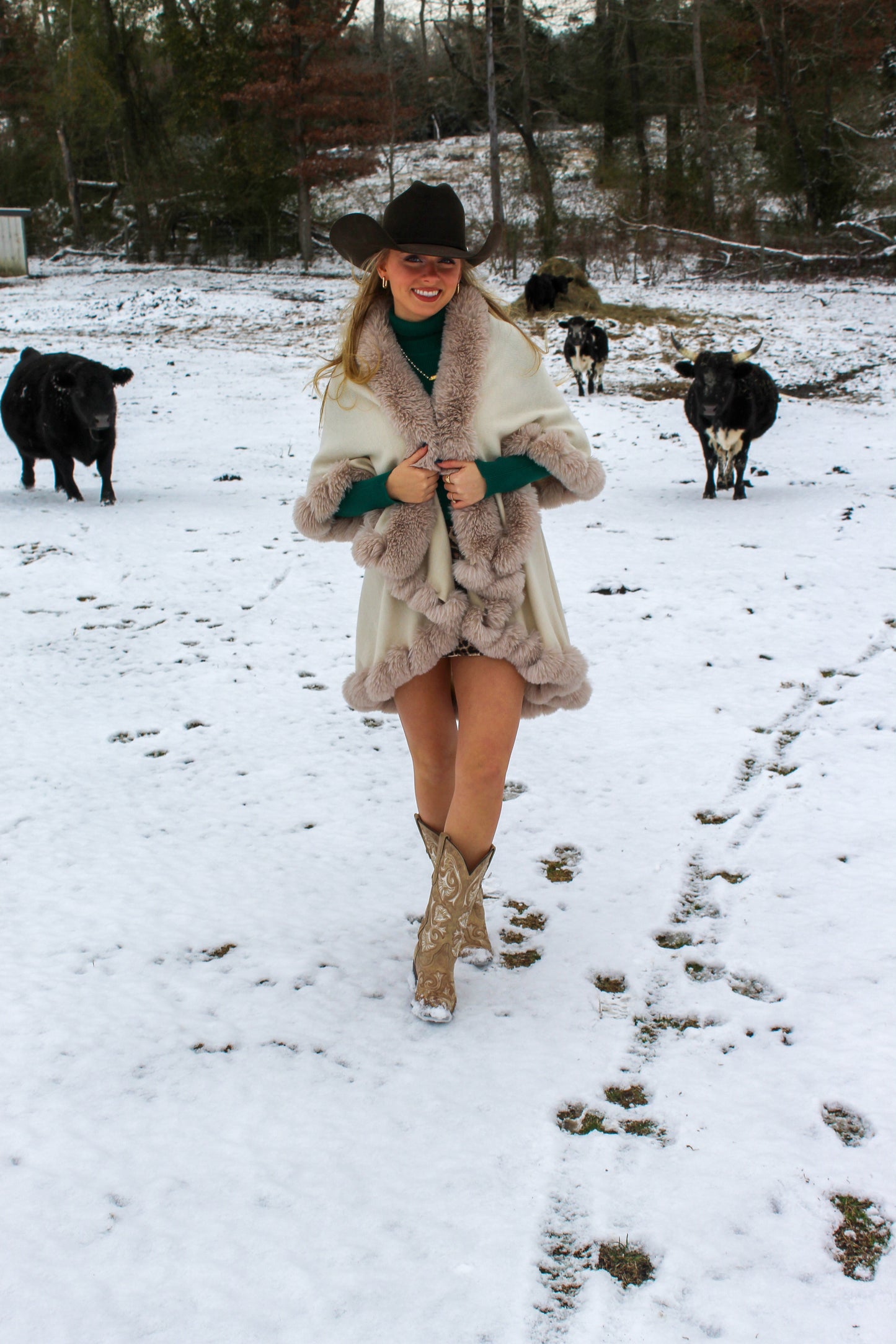 Western Plains Faux Fur Shawl