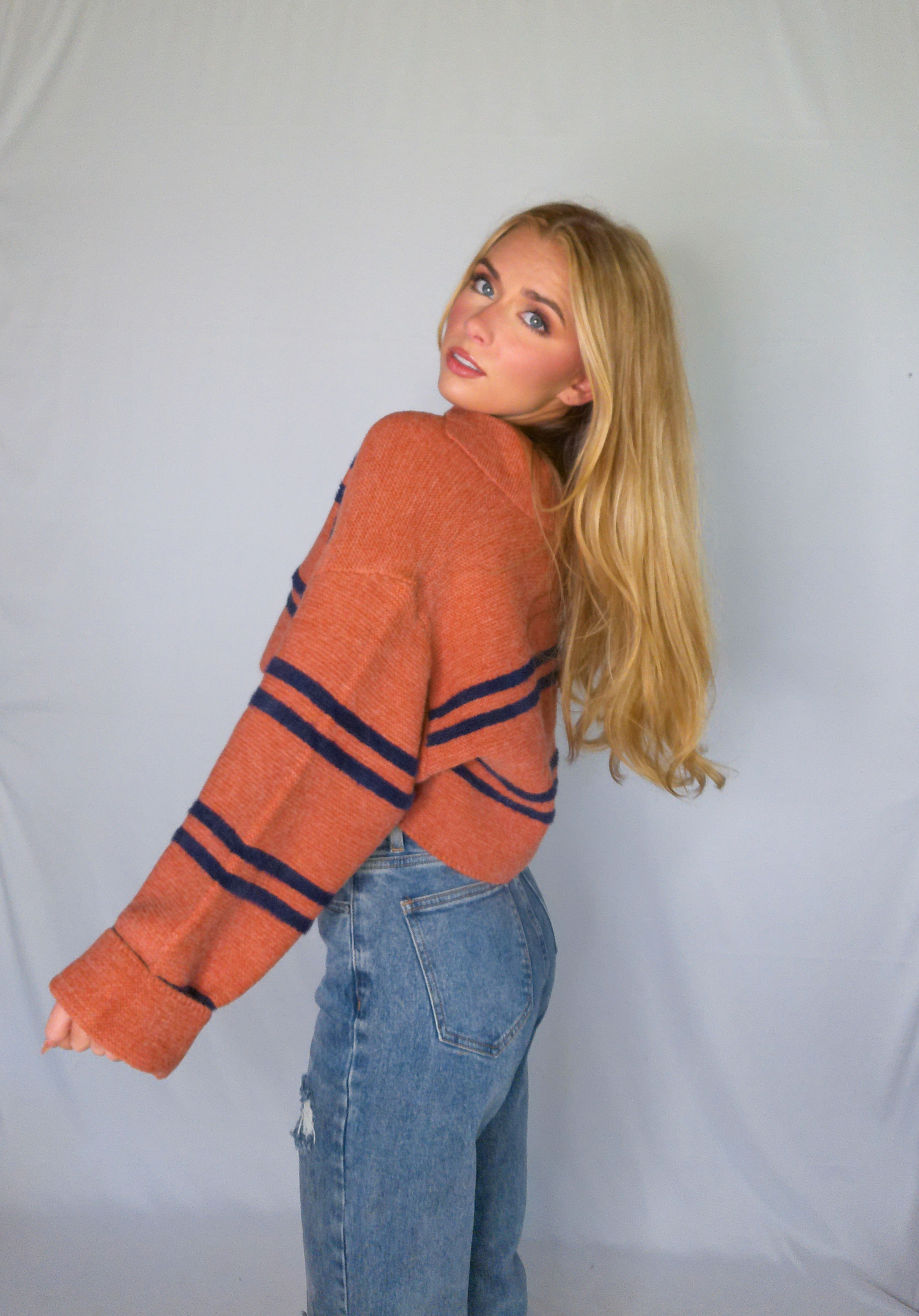 Cattle Cropped Sweater