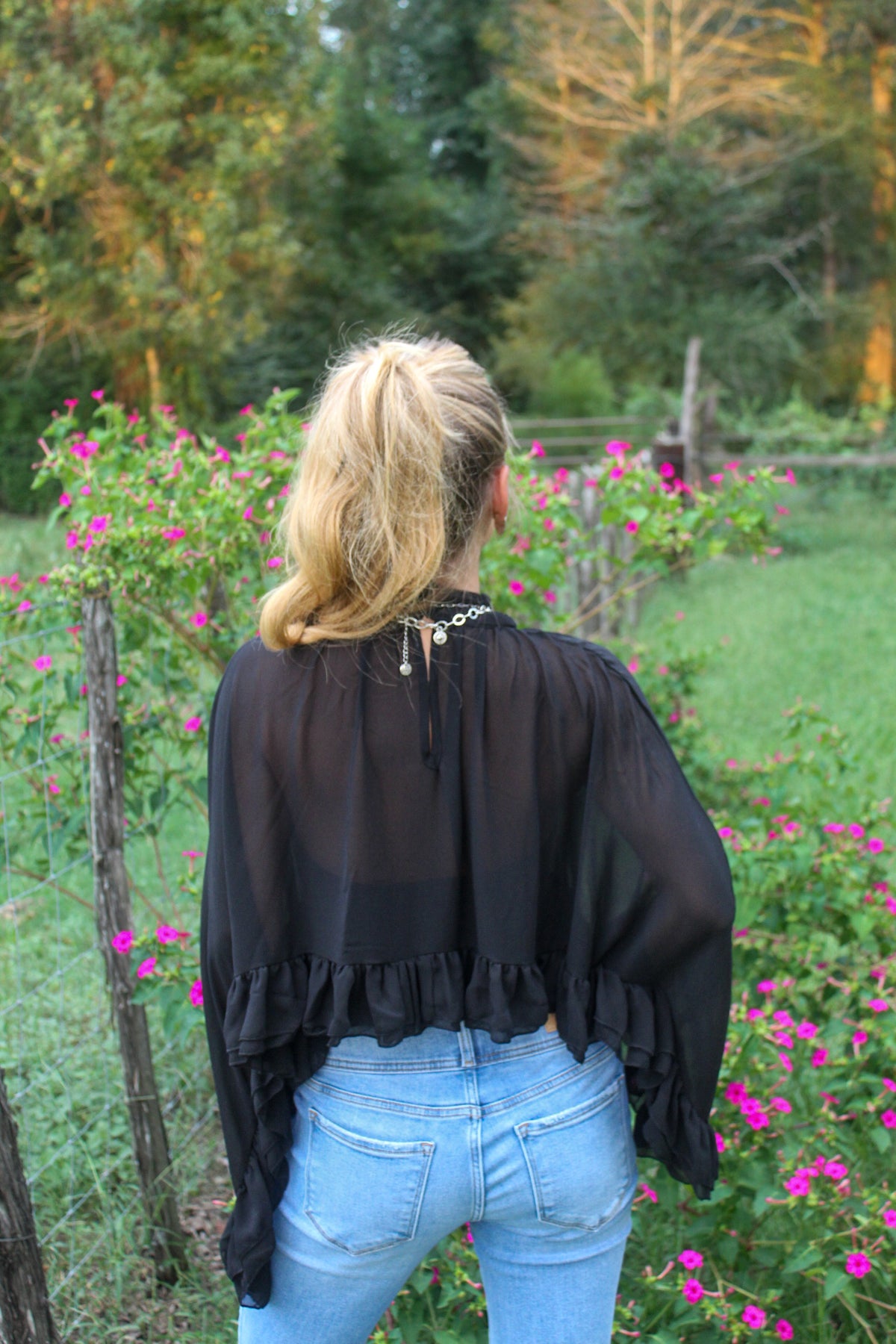Ella Poncho