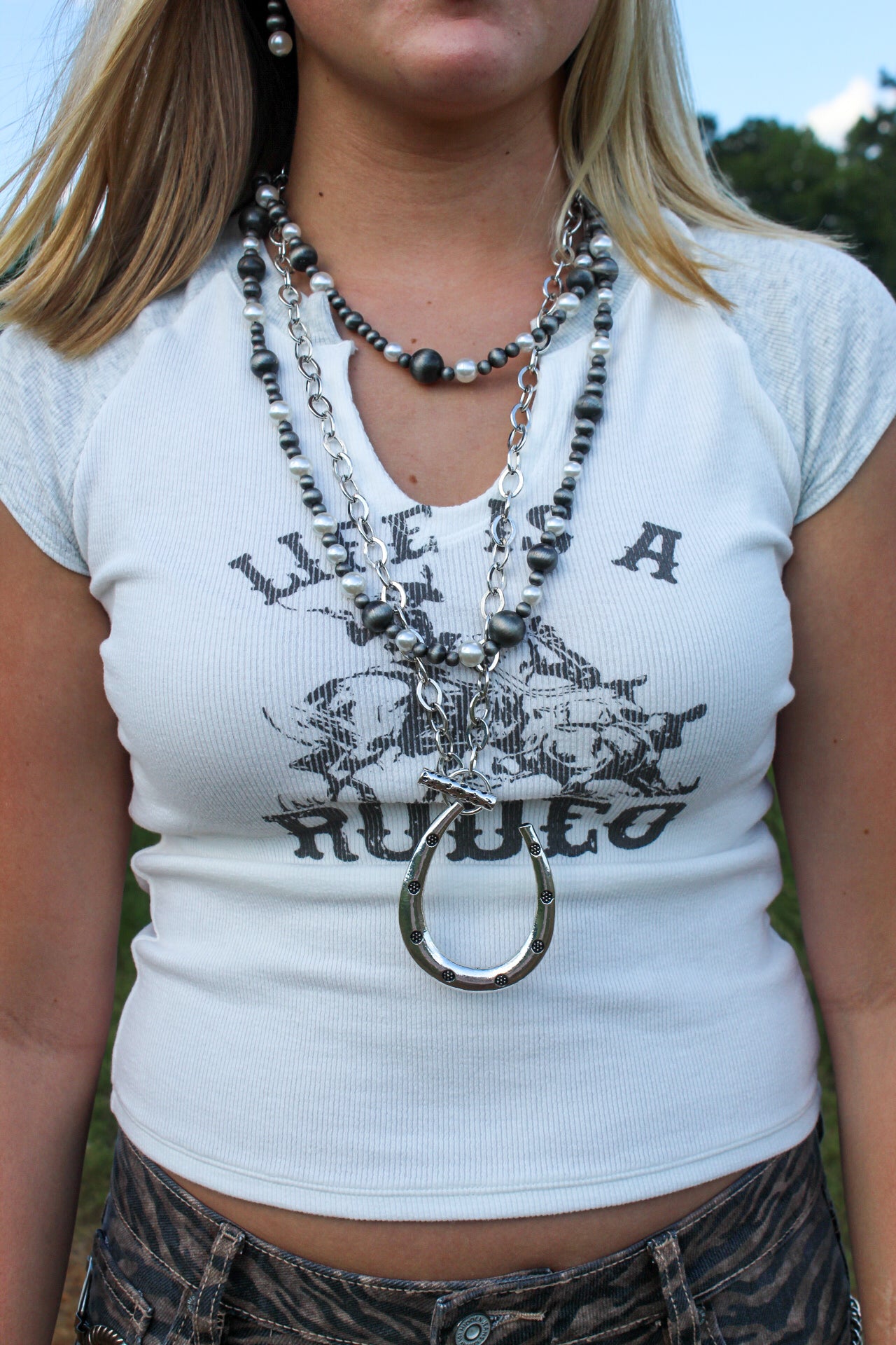 Horseshoe Chain Necklace