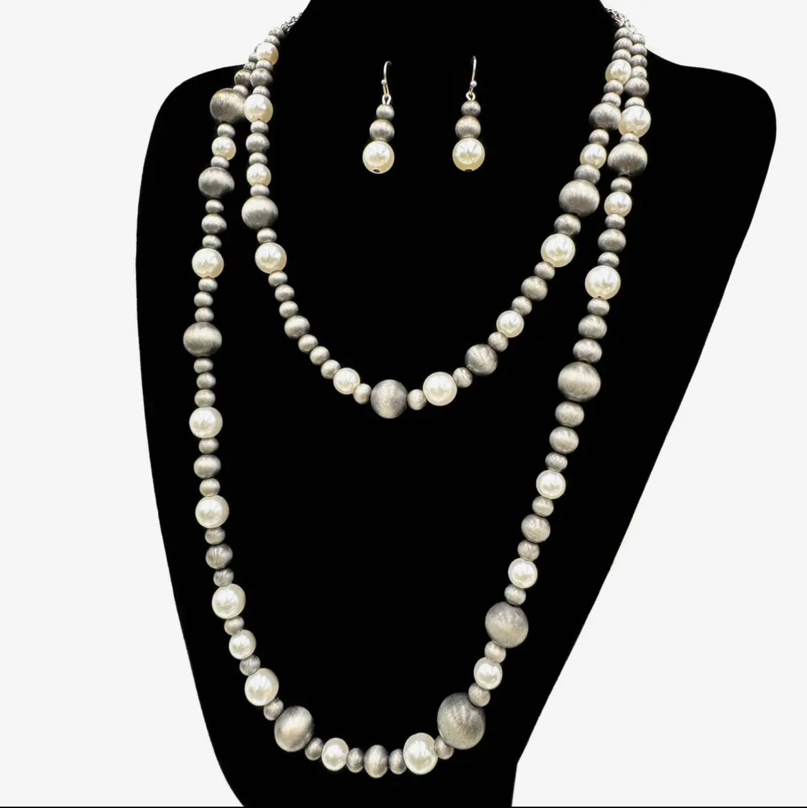Navajo Beads and Pearls Necklace Set