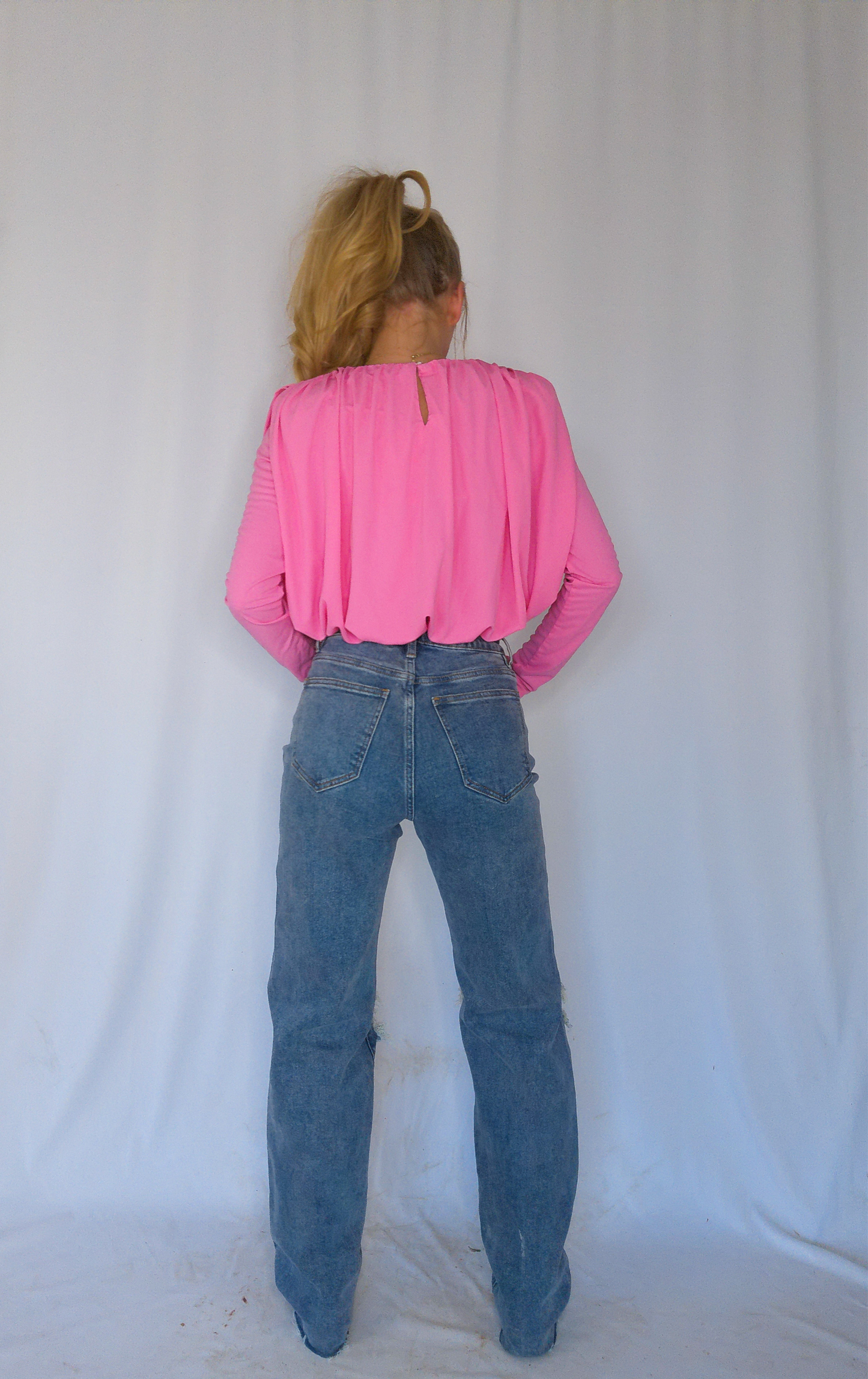 Showstopper Straight Leg Jeans